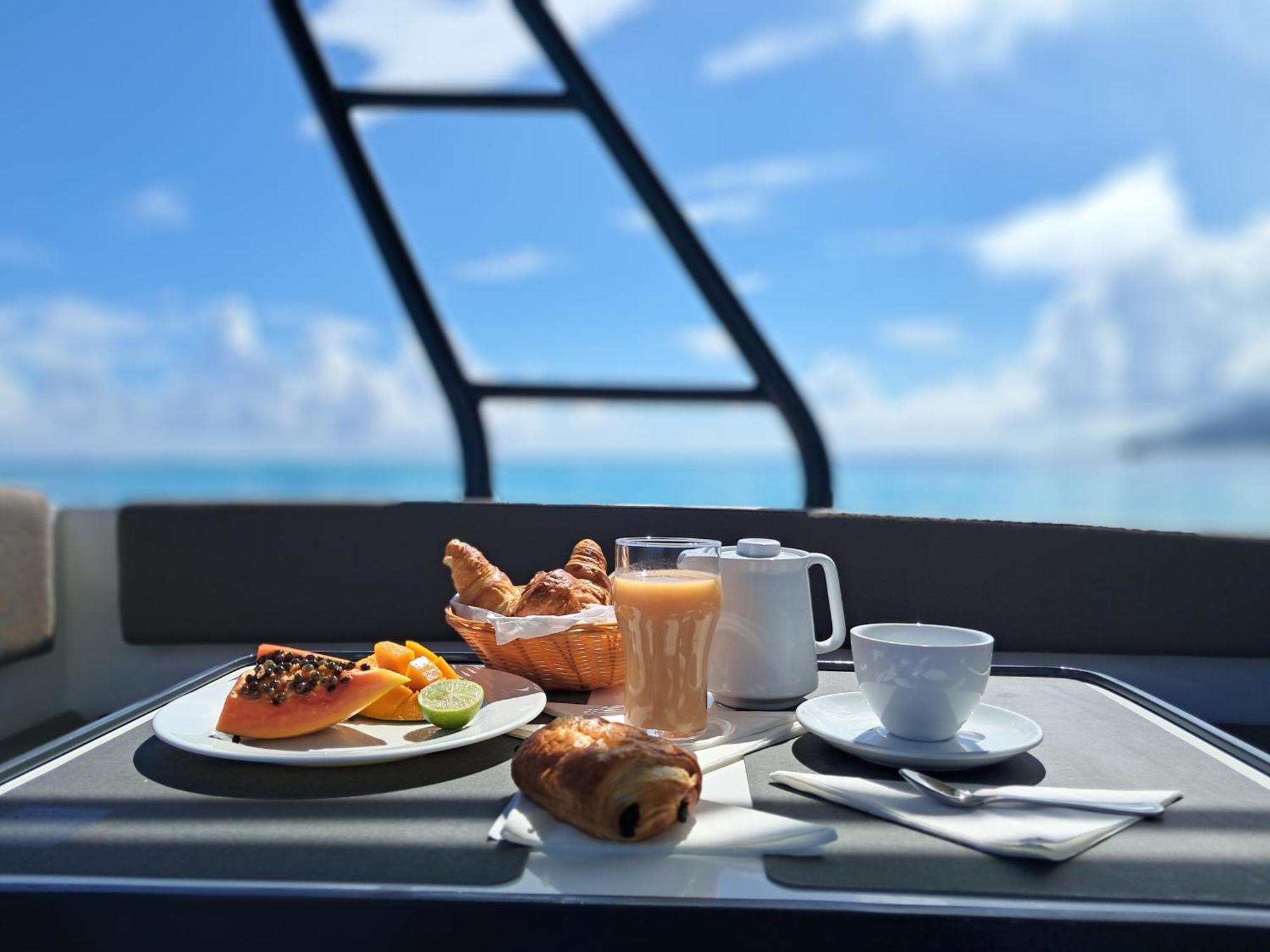 Moorea Island Beach Hotel Ngoại thất bức ảnh